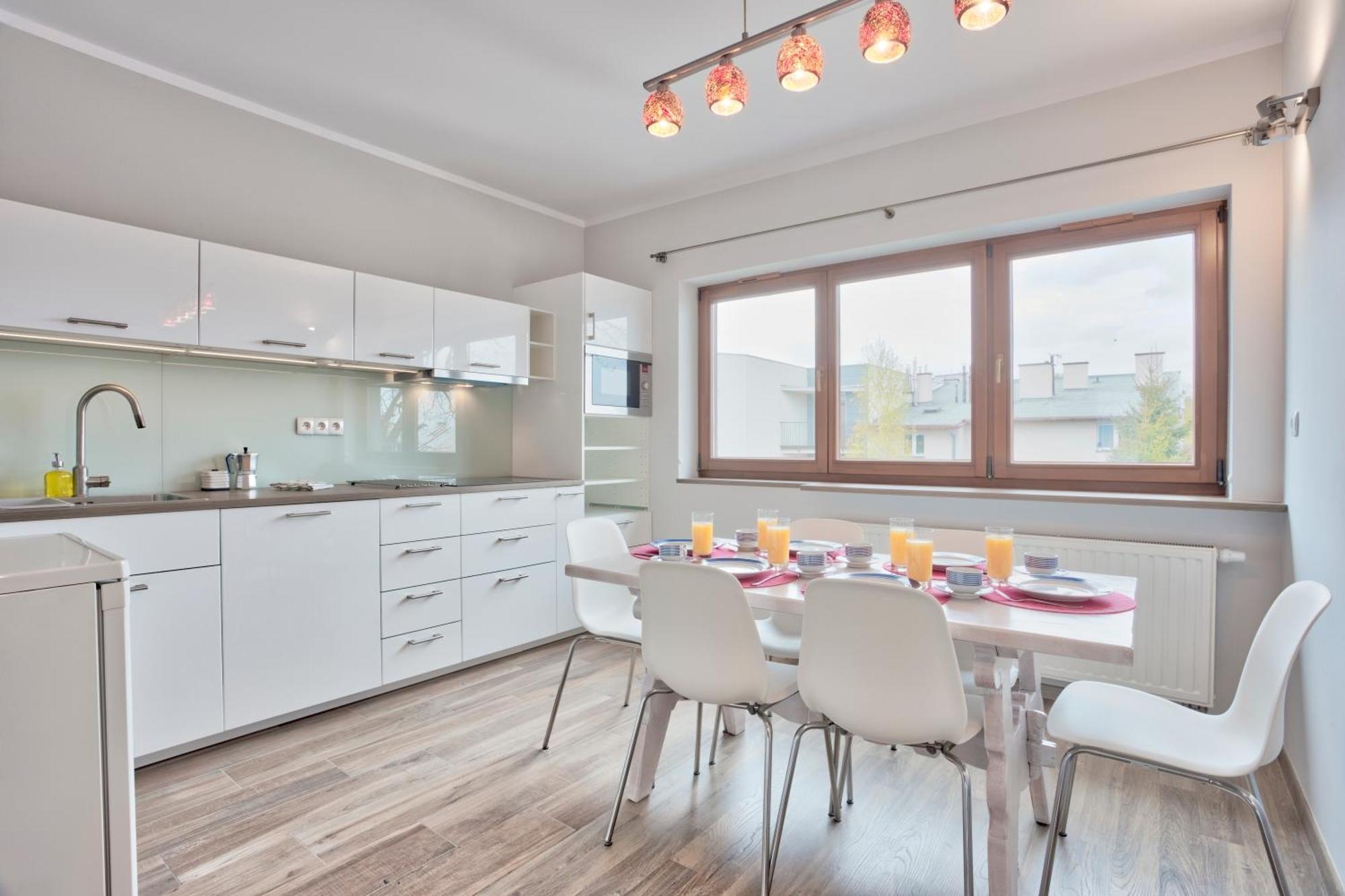 Family Apartment By Tyzenhauz คราคูฟ ภายนอก รูปภาพ
